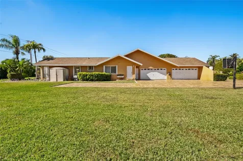 7720 SW 183rd Terrace Palmetto Bay FL 33157