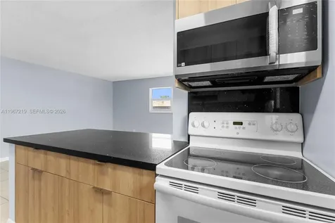 3265 Griffin Road Dania Beach FL 33312