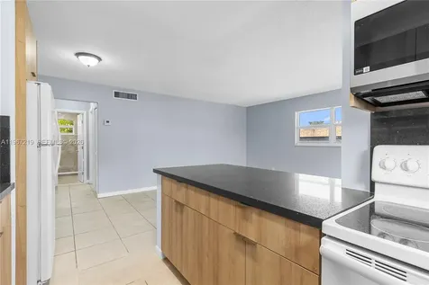 3265 Griffin Road Dania Beach FL 33312