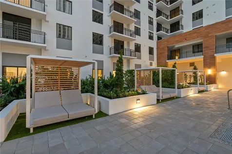 16395 Biscayne Boulevard North Miami Beach FL 33160