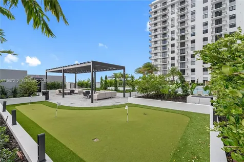 16395 Biscayne Boulevard North Miami Beach FL 33160