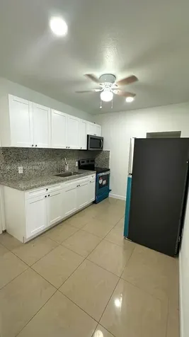 1770 NW 19th Terrace Miami FL 33125