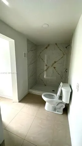 1770 NW 19th Terrace Miami FL 33125