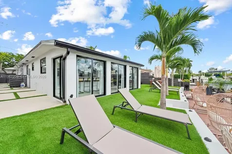 1469 NW 10th Street Dania Beach FL 33004