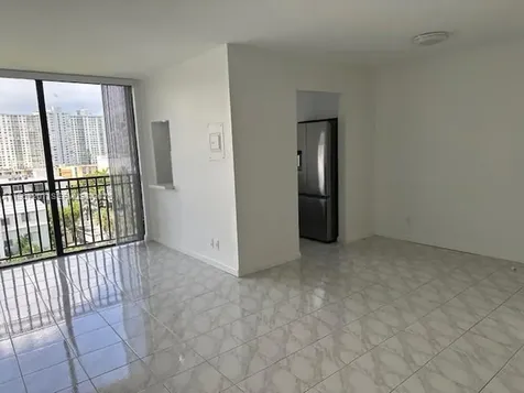 17021 N Bay Road Sunny Isles Beach FL 33160