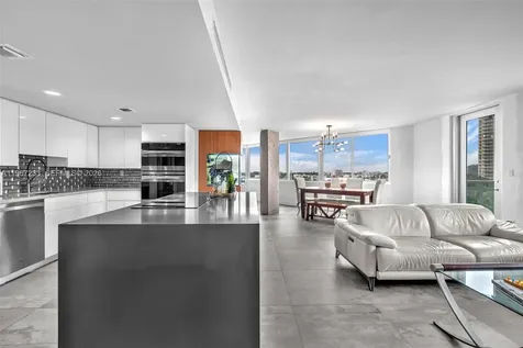 7135 Collins Avenue Miami Beach FL 33141