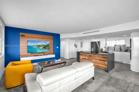 7135 Collins Avenue Miami Beach FL 33141