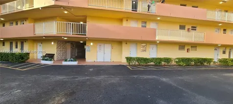 1540 NE 191st Street Miami FL 33179