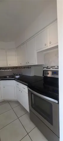 1540 NE 191st Street Miami FL 33179