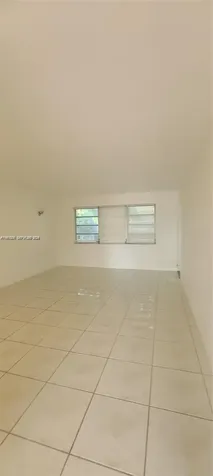 1540 NE 191st Street Miami FL 33179