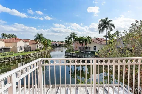 1054 SE 6th Avenue Dania Beach FL 33004