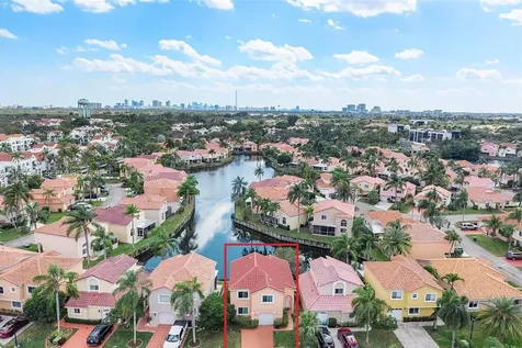 1054 SE 6th Avenue Dania Beach FL 33004