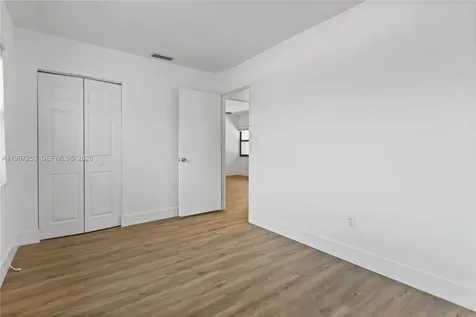 6502 SW 114th Avenue Miami FL 33173