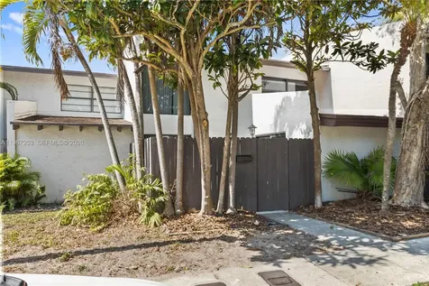 6502 SW 114th Avenue Miami FL 33173