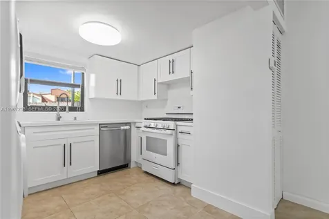 6502 SW 114th Avenue Miami FL 33173