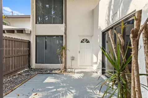 6502 SW 114th Avenue Miami FL 33173