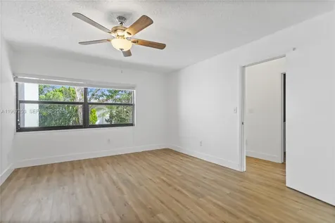 6502 SW 114th Avenue Miami FL 33173