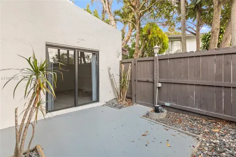 6502 SW 114th Avenue Miami FL 33173