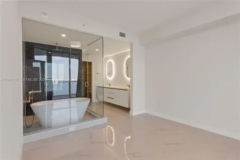 700 NE 24 Miami FL 33137
