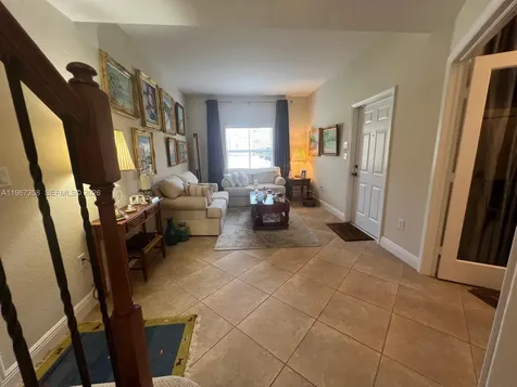 824 SW 143rd Terrace Pembroke Pines FL 33027