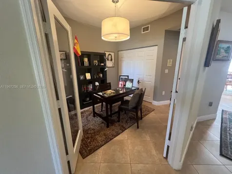 824 SW 143rd Terrace Pembroke Pines FL 33027