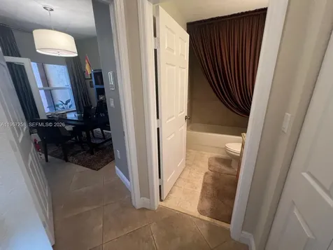824 SW 143rd Terrace Pembroke Pines FL 33027