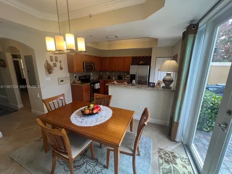 824 SW 143rd Terrace Pembroke Pines FL 33027