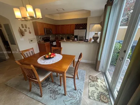 824 SW 143rd Terrace Pembroke Pines FL 33027