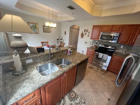 824 SW 143rd Terrace Pembroke Pines FL 33027