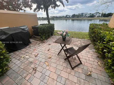 824 SW 143rd Terrace Pembroke Pines FL 33027