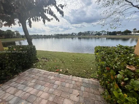 824 SW 143rd Terrace Pembroke Pines FL 33027