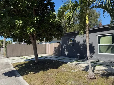6700 NW 5th Avenue Miami FL 33150