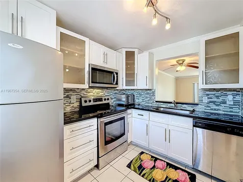 8740 N Sherman Circle Miramar FL 33025