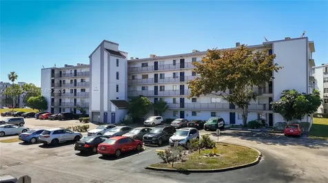 8740 N Sherman Circle Miramar FL 33025