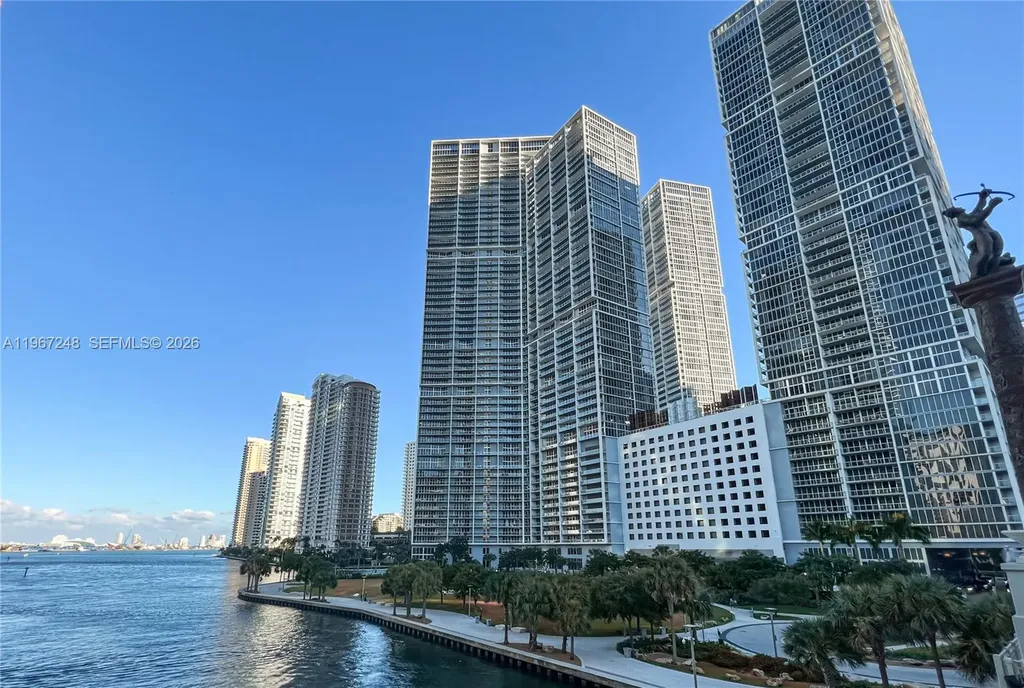 495 Brickell Avenue Miami FL 33131