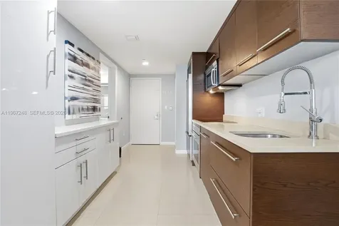 495 Brickell Avenue Miami FL 33131