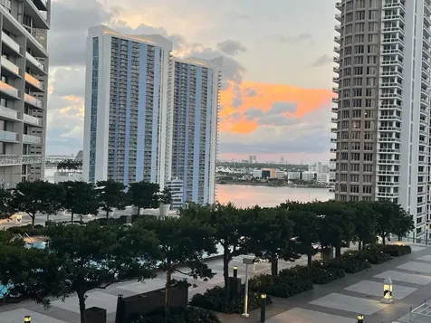 495 Brickell Avenue Miami FL 33131
