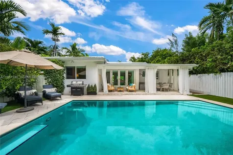 736 W 51 Street Miami Beach FL 33140