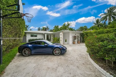 736 W 51 Street Miami Beach FL 33140