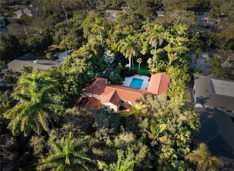 4867 SW 82nd Street Miami FL 33143