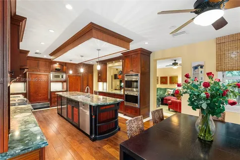 4867 SW 82nd Street Miami FL 33143