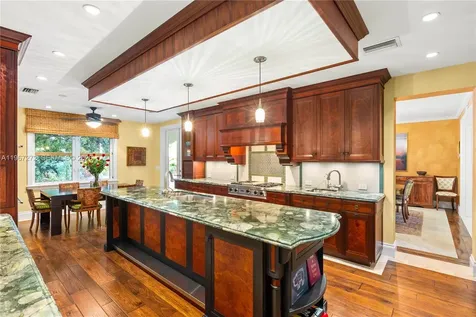 4867 SW 82nd Street Miami FL 33143