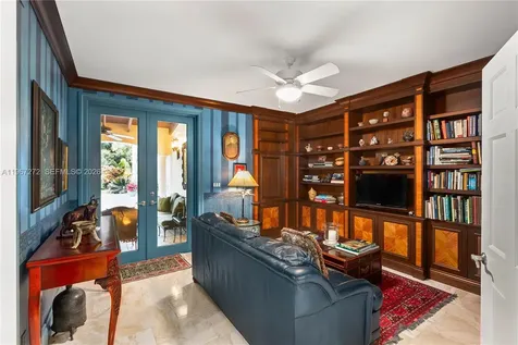 4867 SW 82nd Street Miami FL 33143