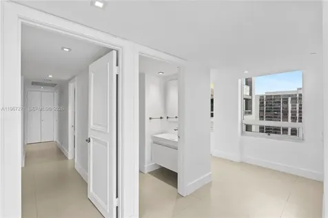 1541 Brickell Avenue Miami FL 33129