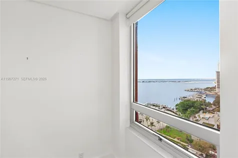 1541 Brickell Avenue Miami FL 33129