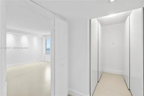 1541 Brickell Avenue Miami FL 33129