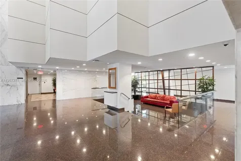1541 Brickell Avenue Miami FL 33129