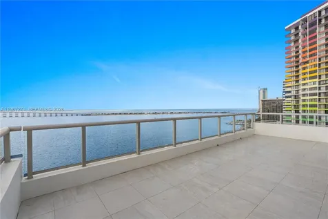 1541 Brickell Avenue Miami FL 33129
