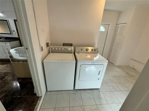 4381 Purdy Lane West Palm Beach FL 33406