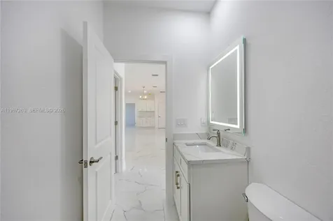809 Vance Avenue E Lehigh Acres FL 33974